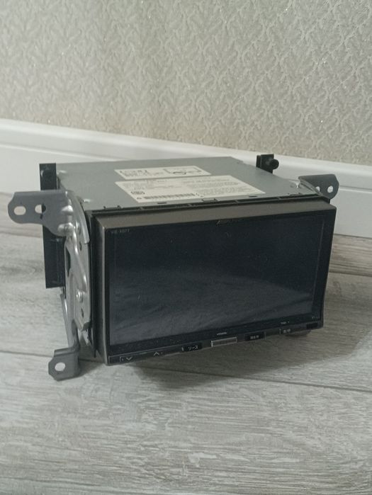 Продам магнитолу Alpine