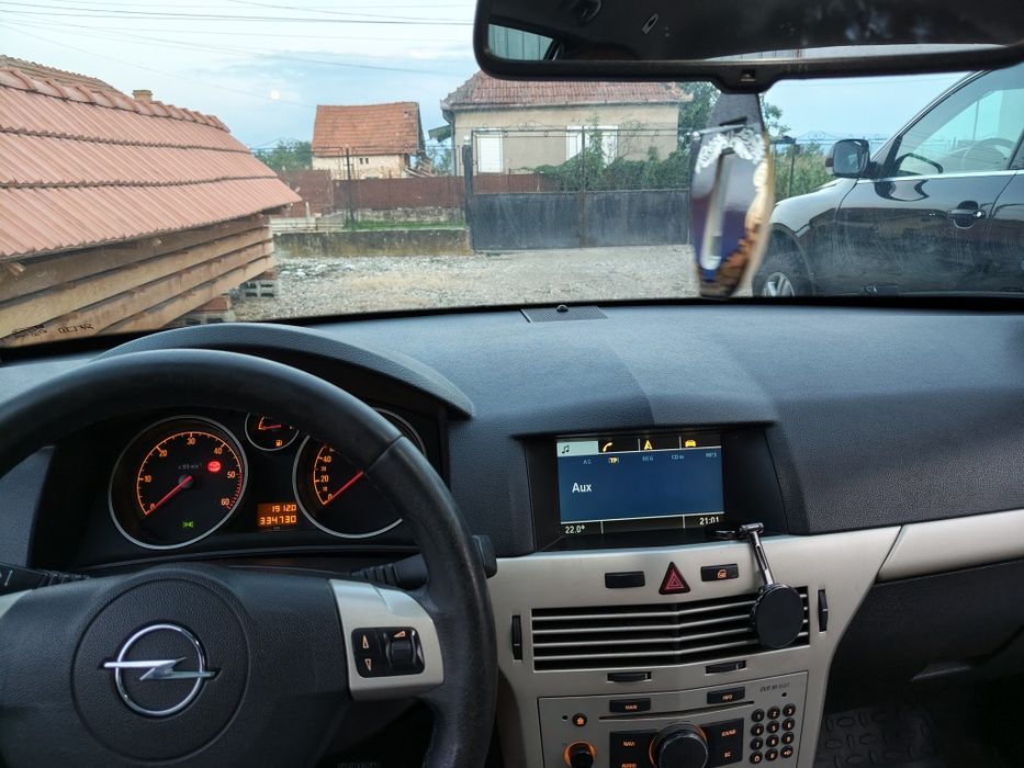OPEL Astra 2008 — imagine 5