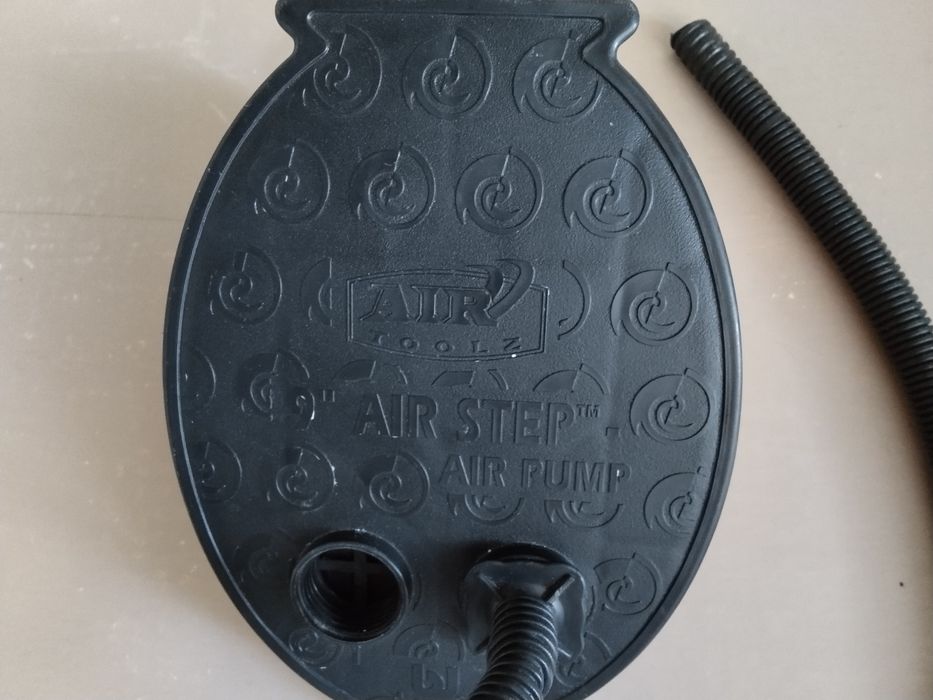 Крачна помпа за надуваеми лодки, басейни, дюшеци, плажни топки и други