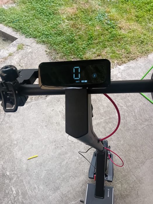 Vând Trotienta electrica Navee S40