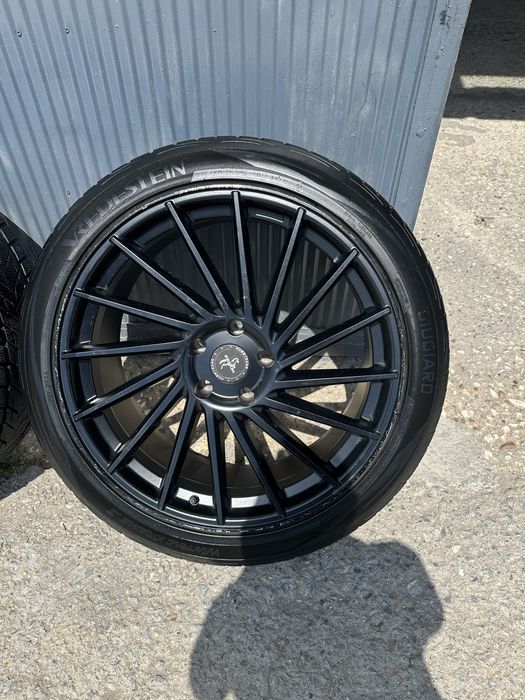 Джанти с гуми 22” 5*130