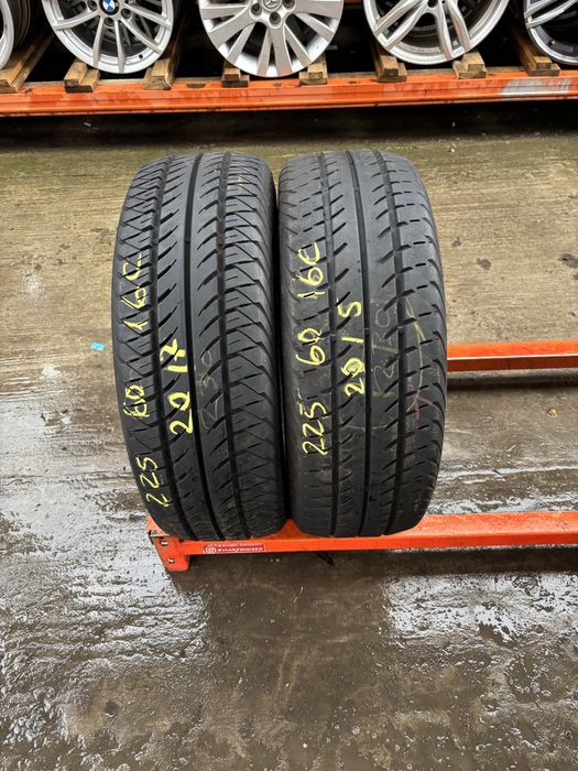 Anvelope Vara 225/60/16C Continental VanContact 2 225 60 16C R16C