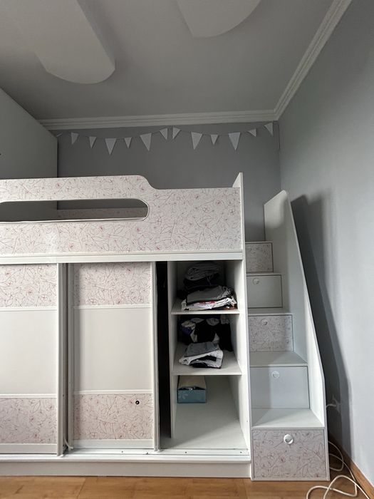 детский гарнитур  для девочки