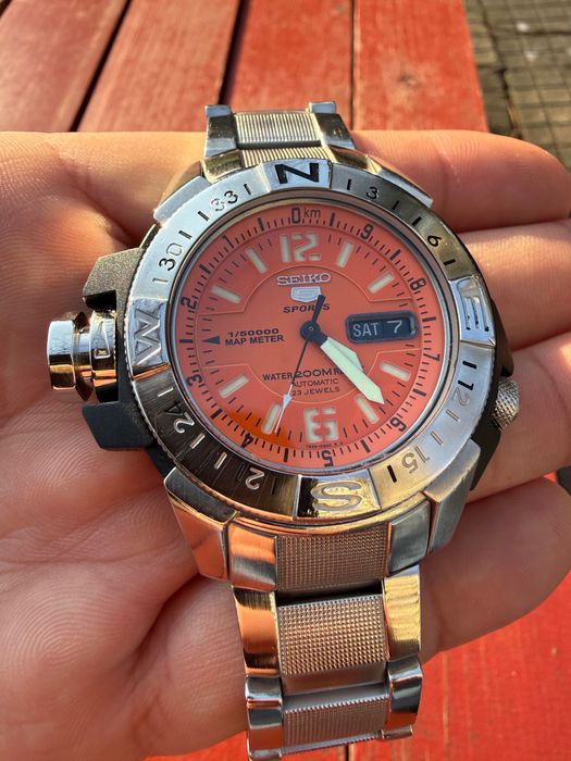 Seiko 5 Map Meter 200m SKZ227 Часовник