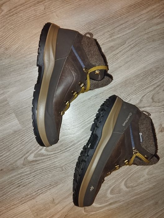 Bocanci Quechua maro