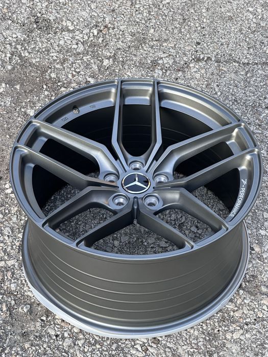 Джанти за Мерцедес Mercedes 19 “ цола 5х112 чисто нови Спорт Пакет E S