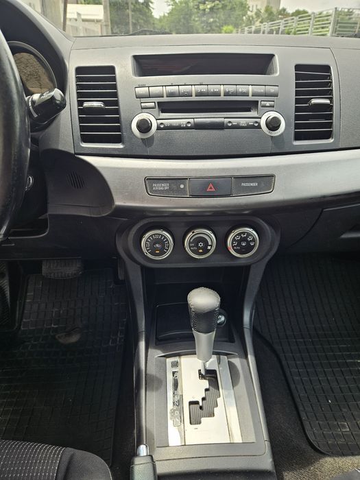 Vand Mitsubishi Lancer 2008 GPL nou.