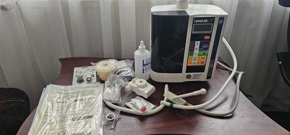 Aparat de filtrare și electroliză, Kangen LeveLuk SD501