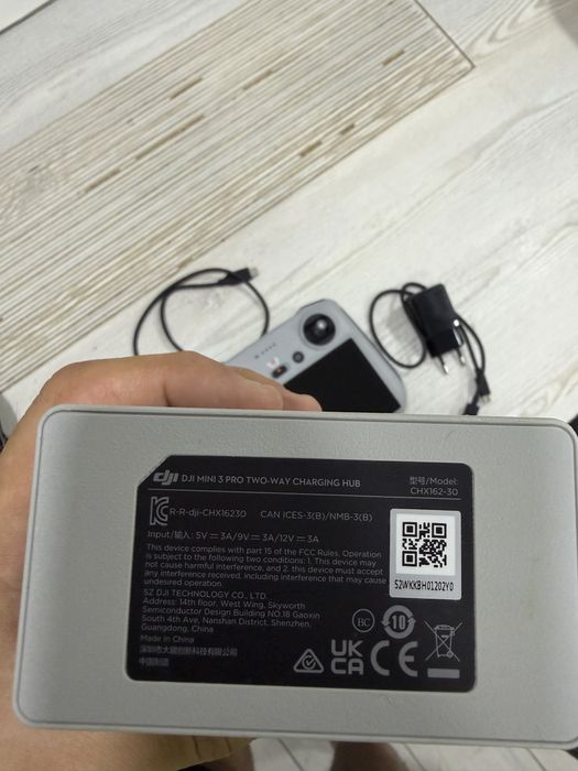 Drona DJI Mini 3 Fly More Combo + Smart Controller
