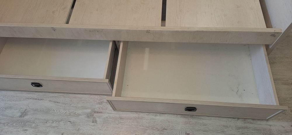 Продам односпальную кровать