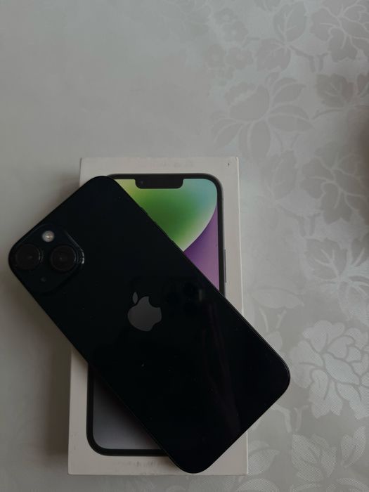 iPhone 14, продам