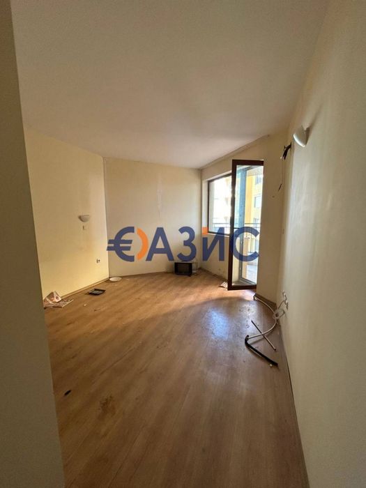 Продава се Едностаен апартамент в к.к. Слънчев бряг - 33 кв.м за 1273 €/кв.м - Снимка #3