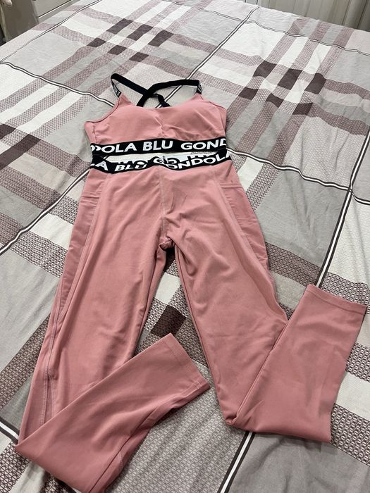 Костюм тренировочный