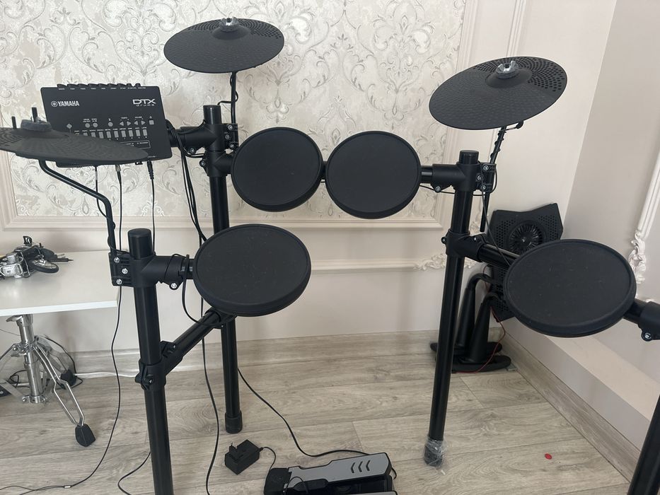 Электронные барабаны Yamaha DTX402K