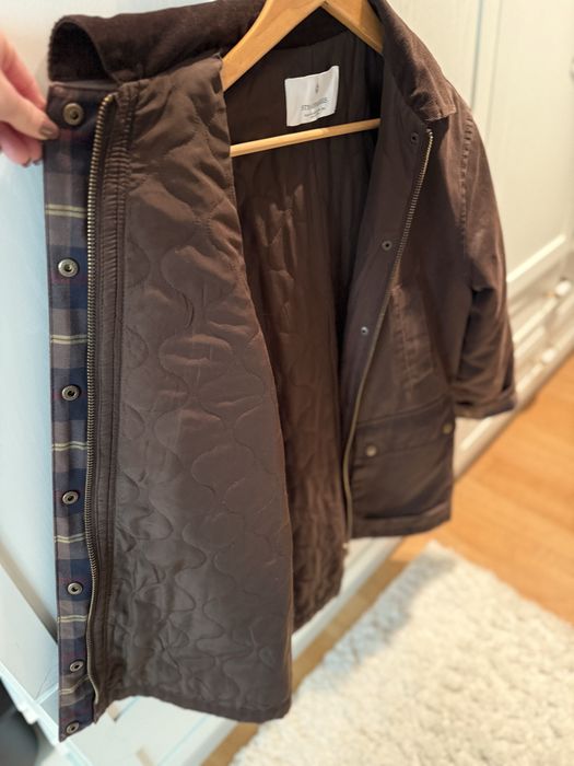 Stradivarius НОВ Сезон  промазана парка S размер овърсайз