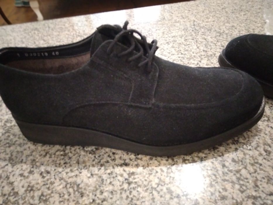 Продаются туфли утепленные
