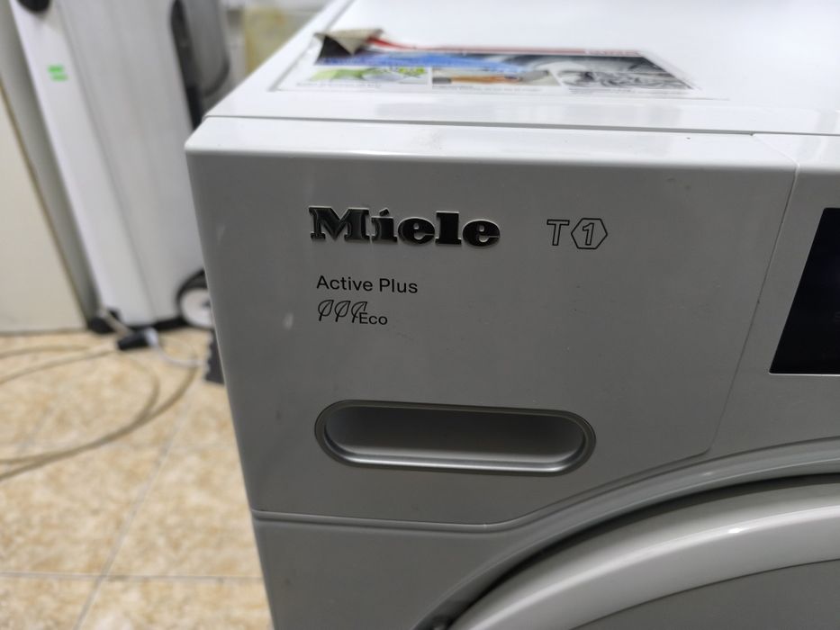 Сушилня Miele TWE 520 WP - 8кг термопомпа клас А+++