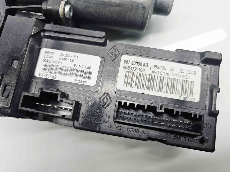Motoras geam dreapta fata Renault Megane 3 (B95) [Fabr 2008-2016] 8073