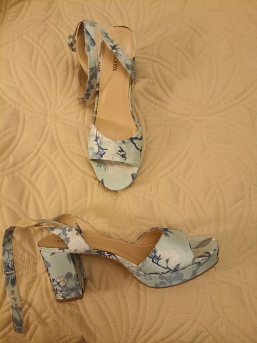 Босоножки размер 41 новые