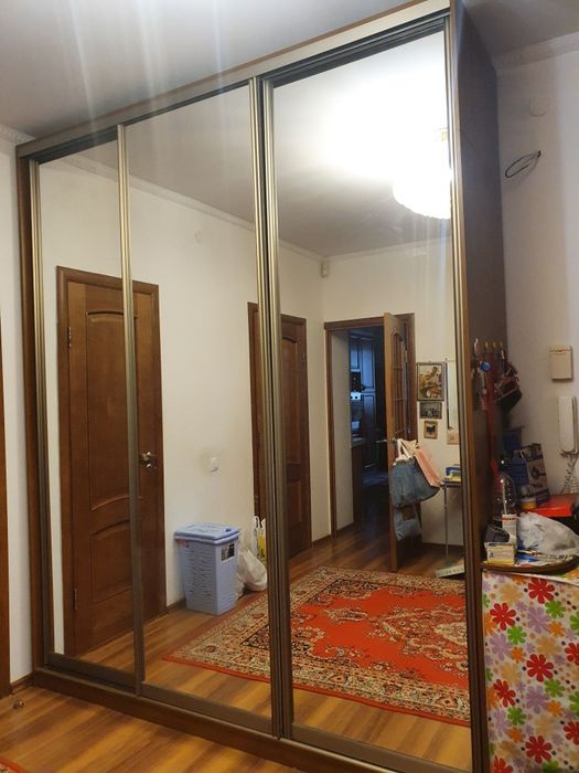 Продам шкаф-купе