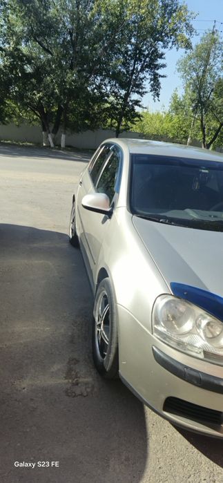 Продам фольксваген гольф 5