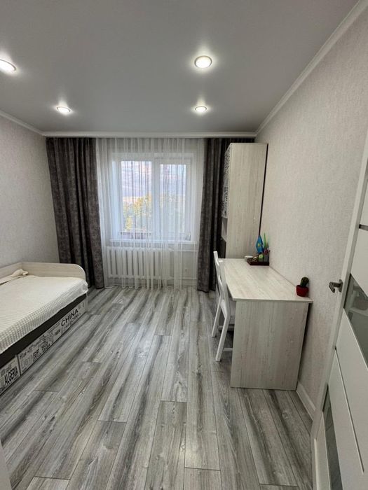 В продаже 3 комн квартира.