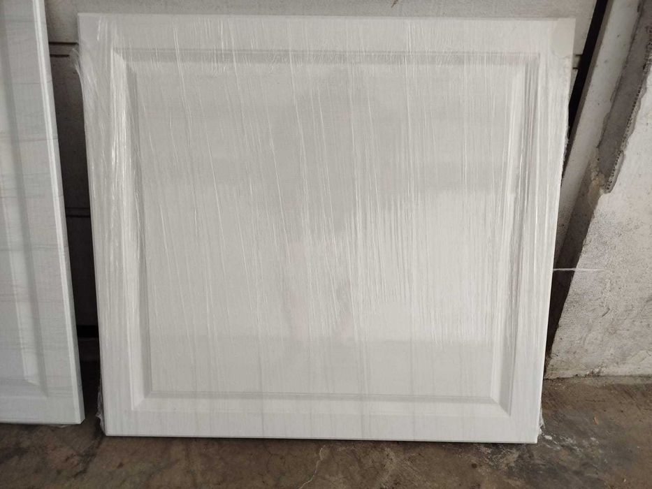 Set 4 usi MDF 73,7 x 68