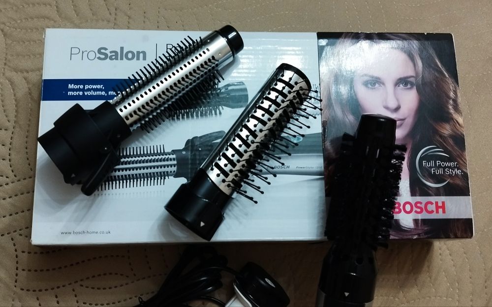 Сешоар с три вида четки за изсушаване