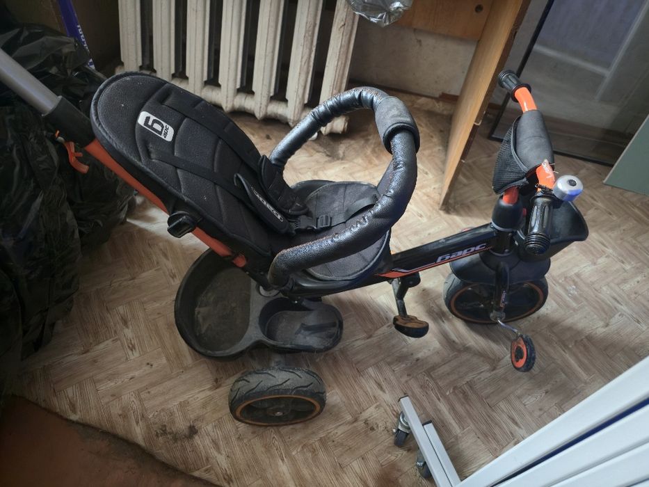 Велосипед с ручкой