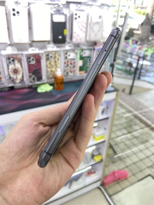 iPhone 11 64Gb ideal