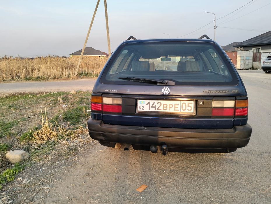 Продам Volkswagen Passat B3 (универсал)