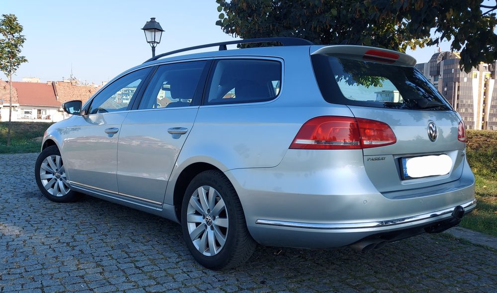 VW PASSAT B7 4x4 2.0TDi 140cp 2011 Break argintiu