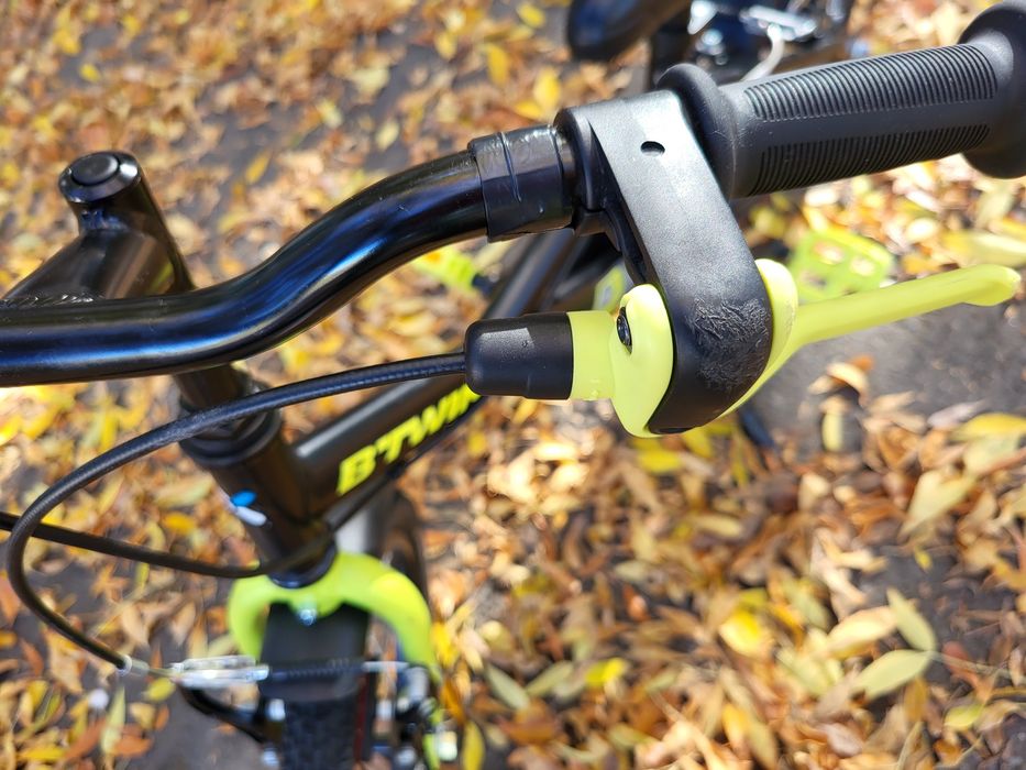 Bicicleta copii B'TWIN Hero 500 - 16 inch, aproape noua