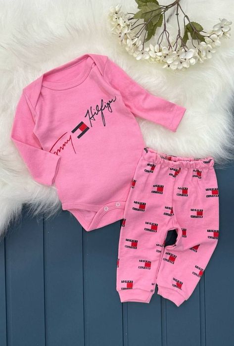 Set bebeluși diferite modele