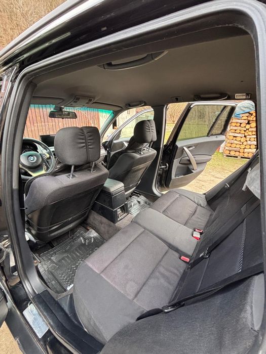 Vand sau schimb bmw x3 an 2004