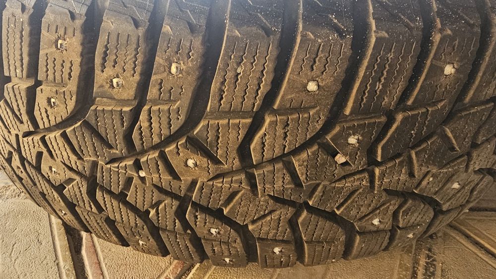 Резина bridgestone blizzak комплект