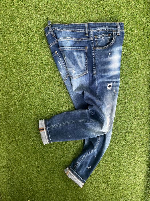 Мъжки дънки : DSQUARED2 44