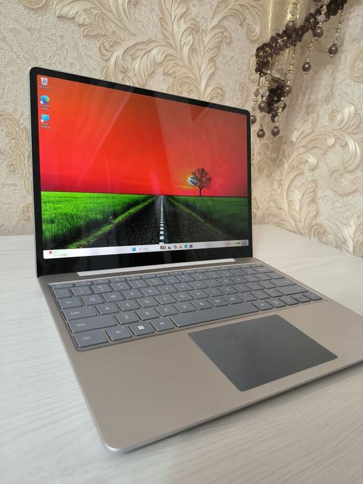 Microsoft Surface Go 2