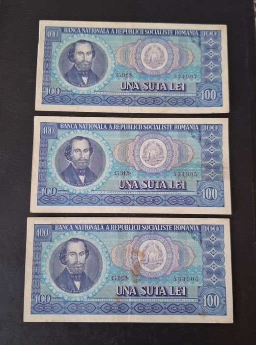 Vând 3 bancnote  cu serii consecutive din anul 1966