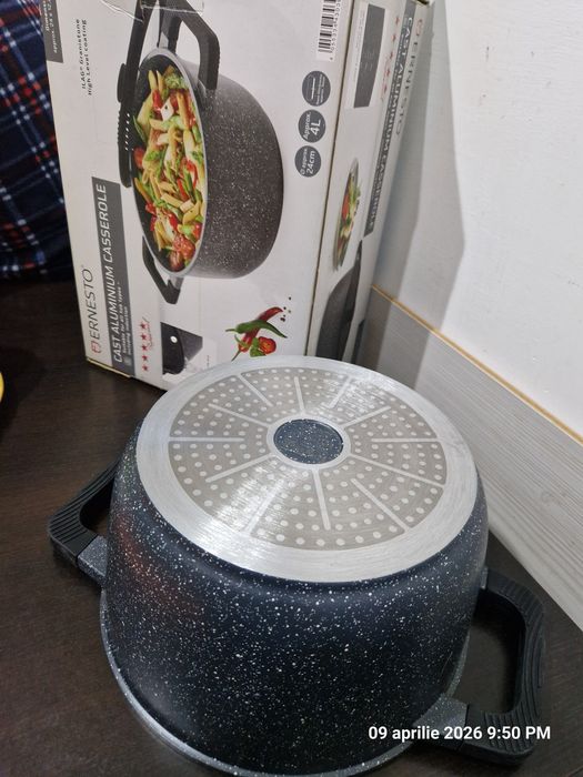 Oală 4L ,aluminiu cu învelis de granit