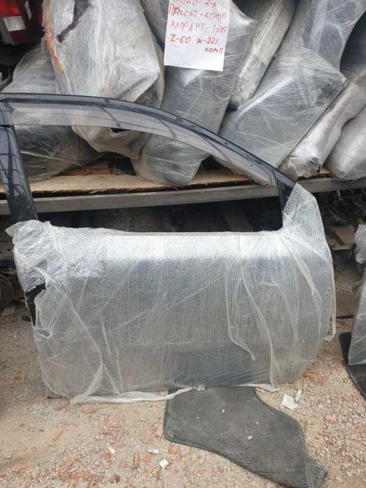 Дверь Toyota Harrier 2007