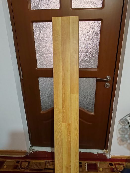 parchet laminat Kronotex  6 mm  11m patrati