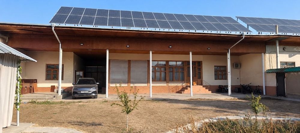Uy sotiladi. Nazarbek.tekstil 8 sotix