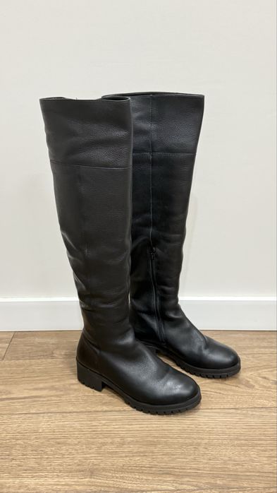 Продам кожанную зимнюю обувь