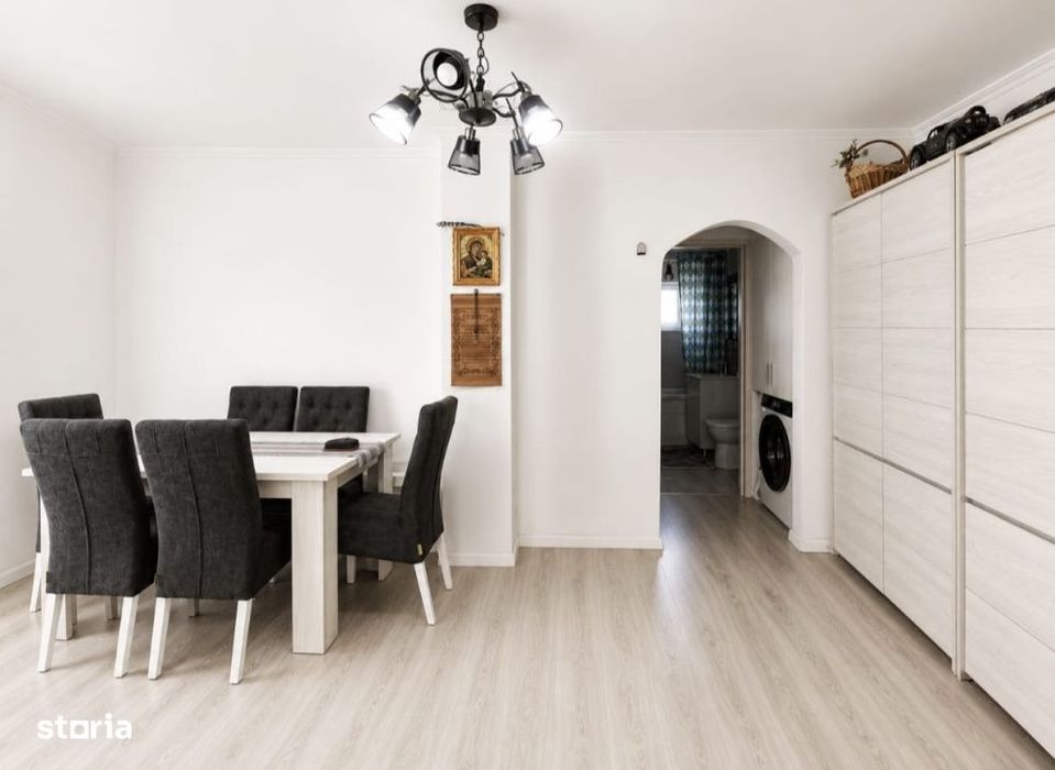 Apartament 2 camere, etaj 2, zona ultracentrala, Siret