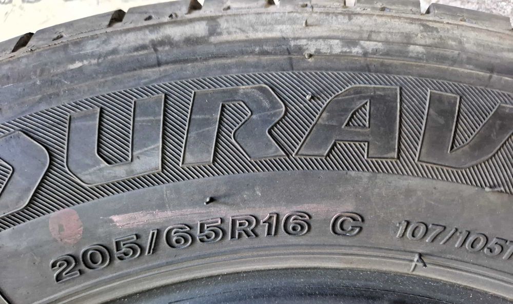 Anvelope second hand vara 205 65 16C Bridgestone