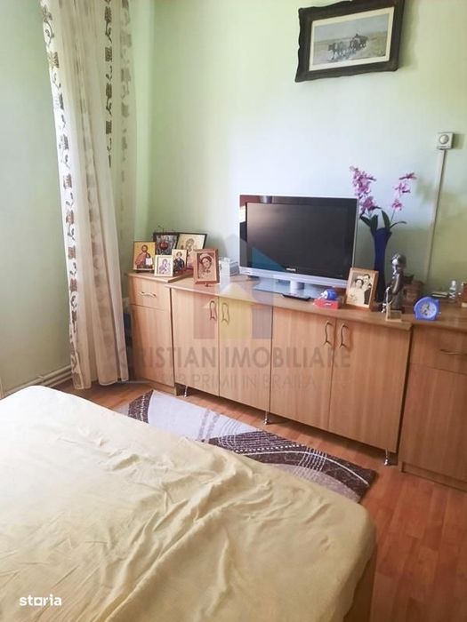 apartament 2 camere, 54 mp, decomandat,Radu Negru