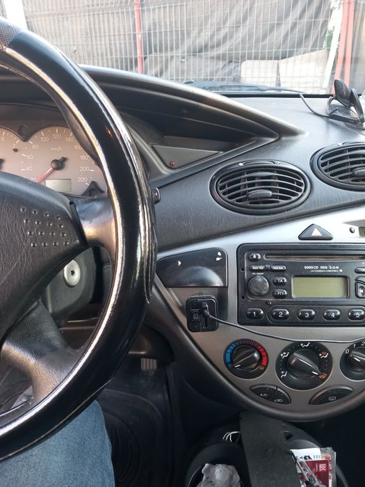 VÂND URGENT Ford Focus toate reviziile făcute la timp