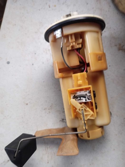 Toyota Yaris-на части