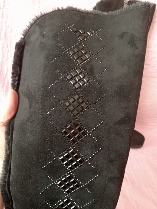 Сапоги женские .